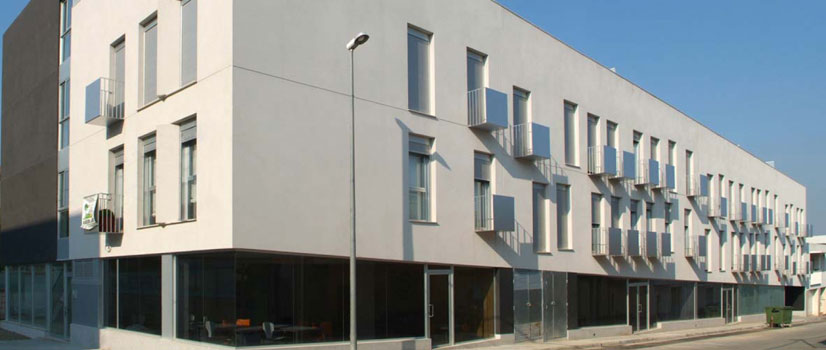 EDIFICI EN TESTERA DE 30 HABITATGES A VILALLONGA DEL CAMP