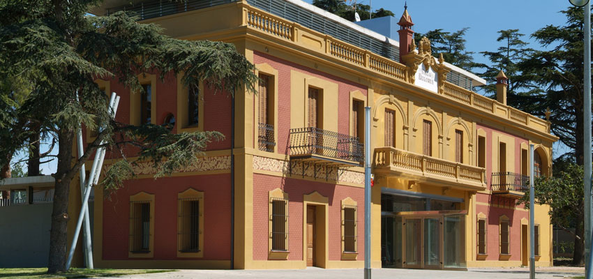 MAS MIARNAU. CENTRE D'INNOVACIÓ I FORMACIÓ PERMANENT DE LA UNIVERSITAT ROVIRA I VIRGILI